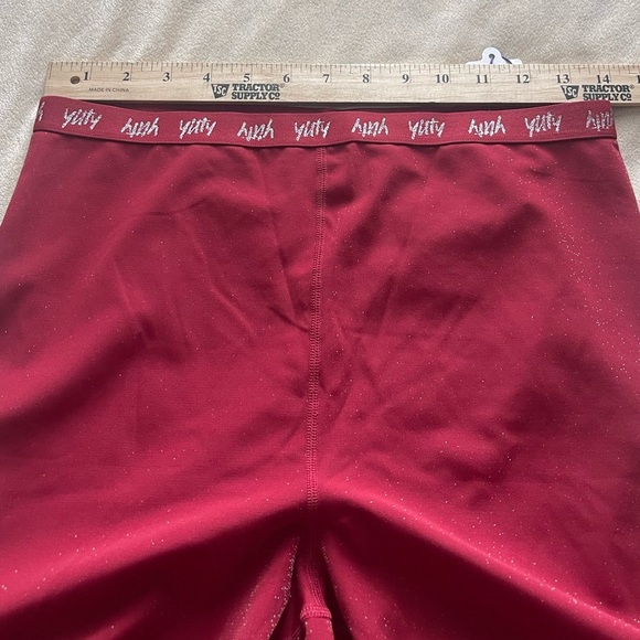 Yitty NWT red glitter flattering leggings - Picture 6 of 9